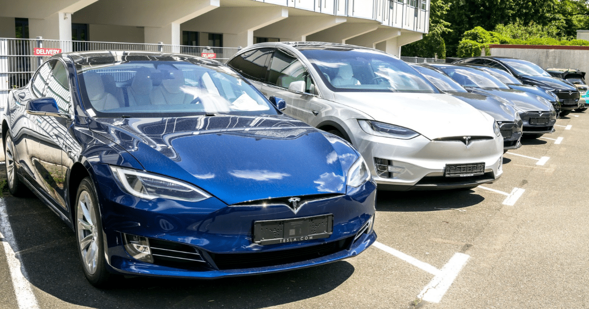 tesla maintenance cost